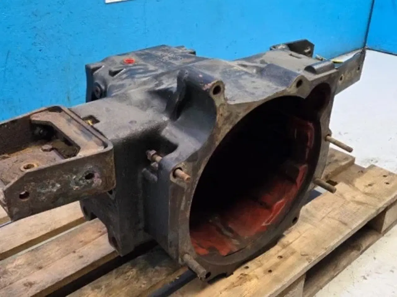 Billede 13 - Deutz Agrotron 90 Koblinghus 04438466