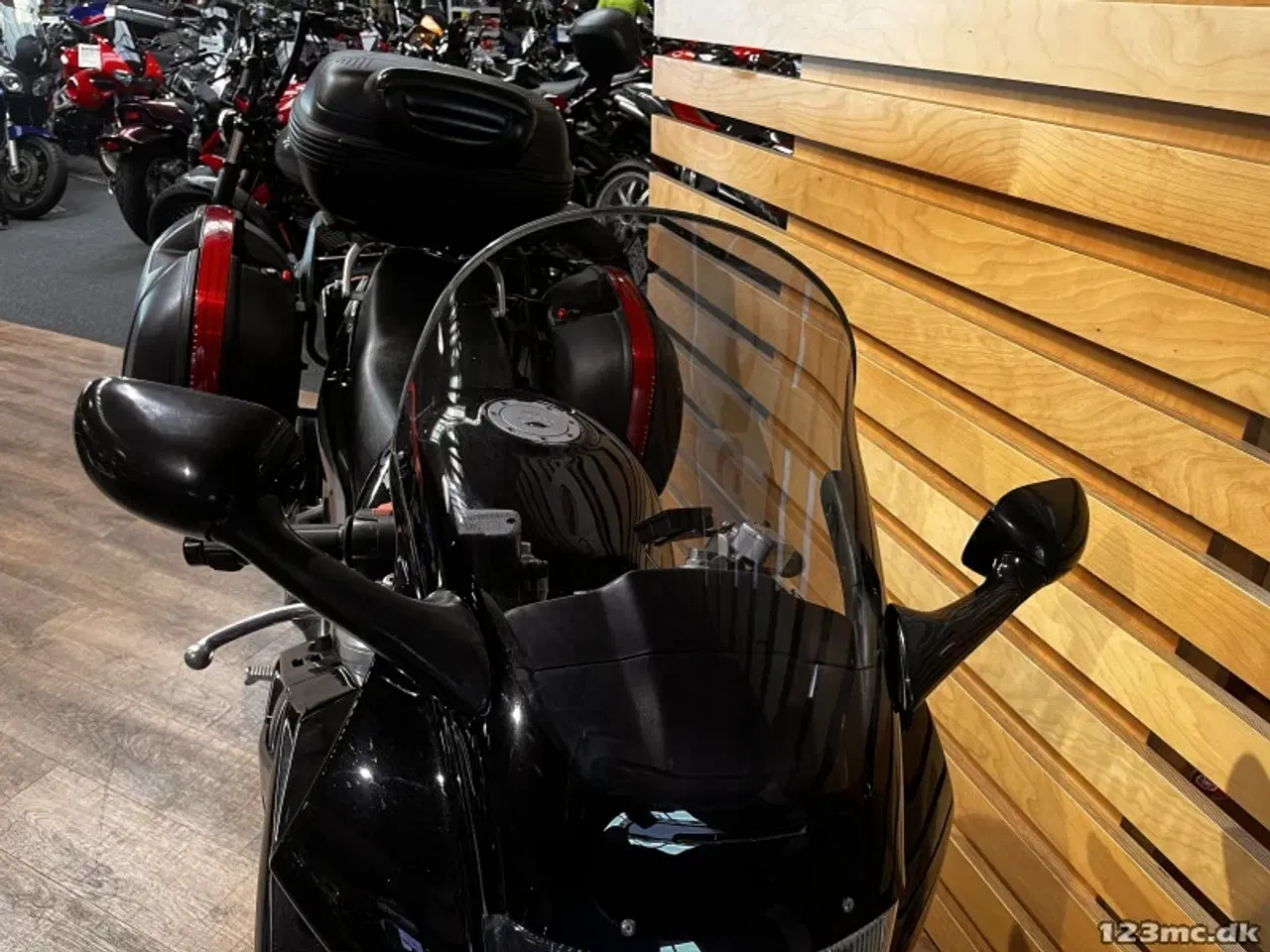 Billede 21 - Honda VFR 750 ENGROS