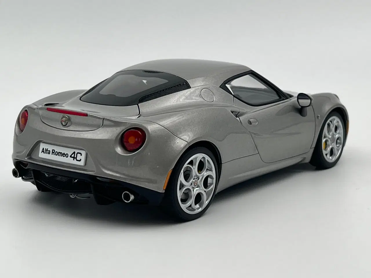 Billede 4 - 2013 Alfa Romeo 4C Coupe - AUTOart - 1:18