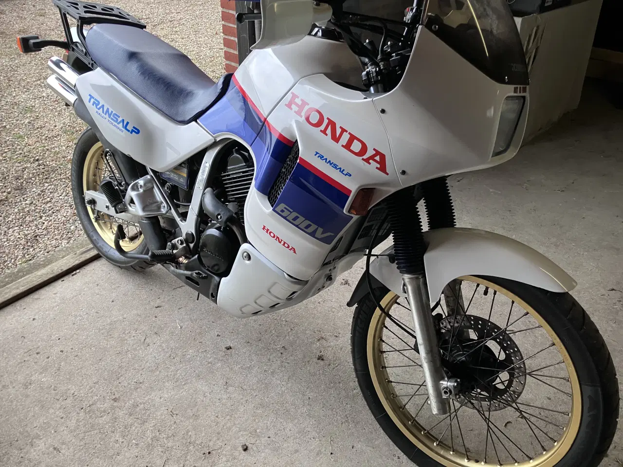 Billede 2 - Velholdt Honda transalp