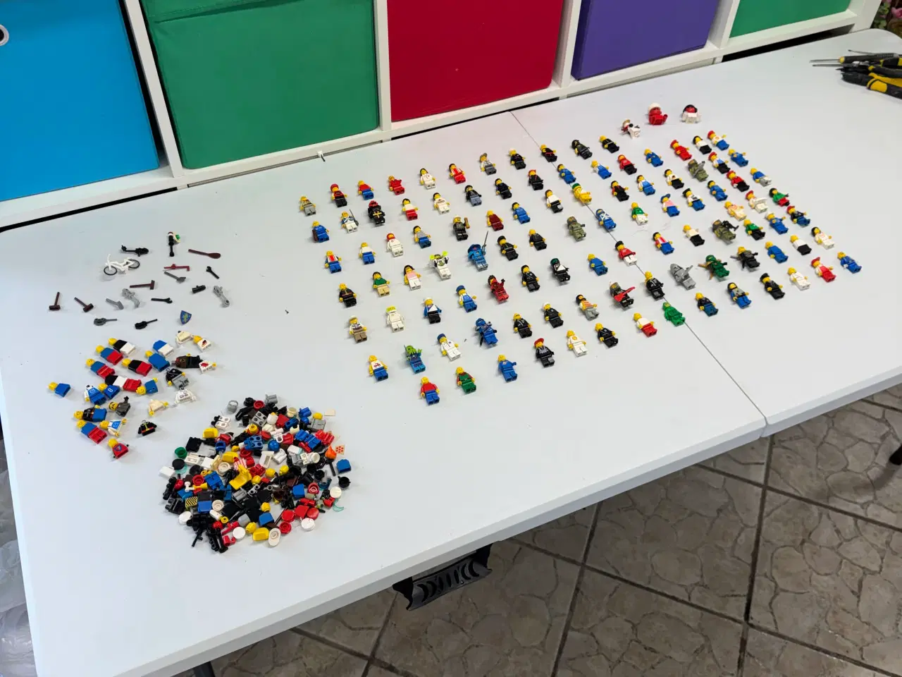 Billede 1 - Lego figurer 125 stk