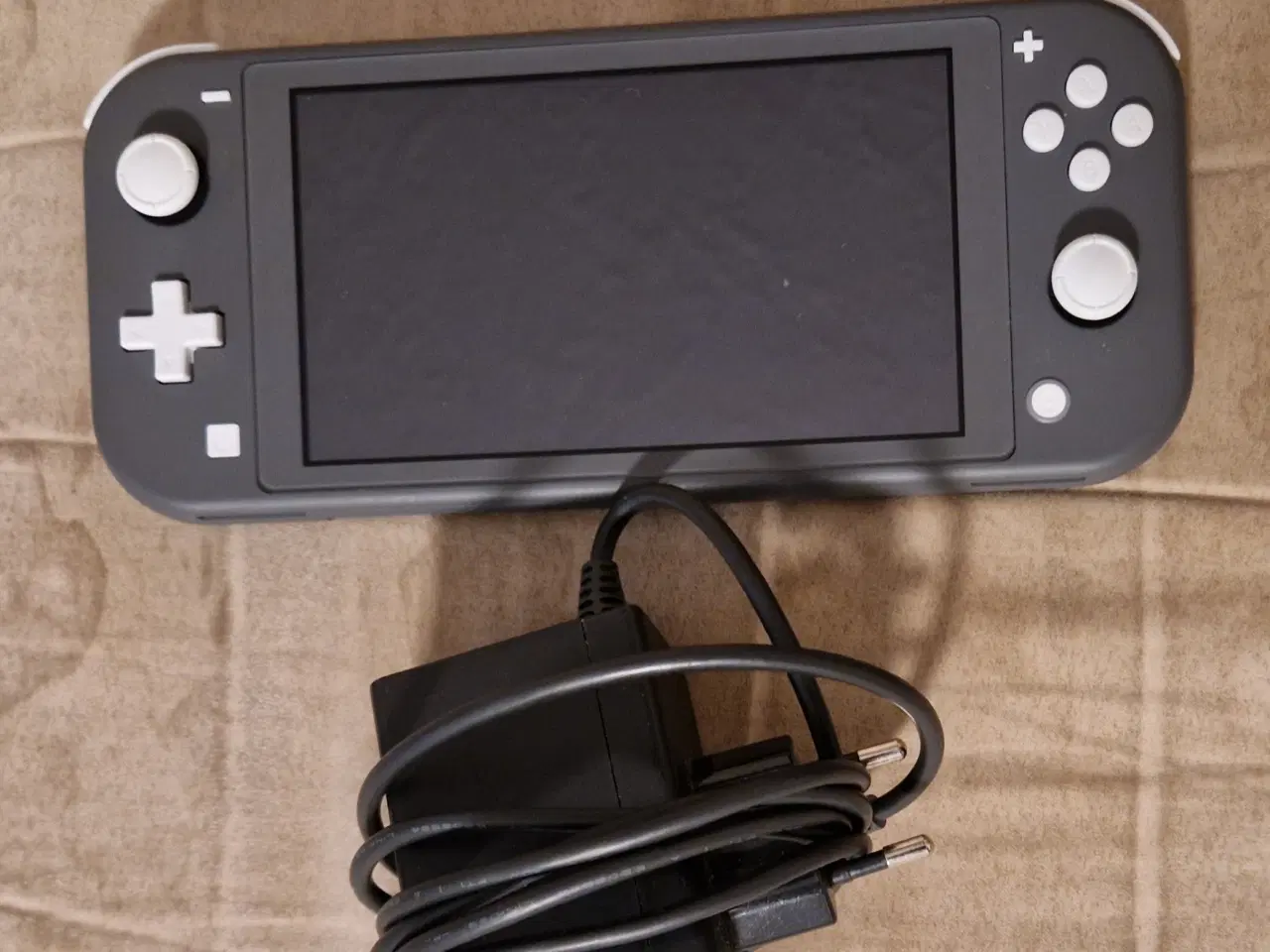 Billede 2 - Nintendo switch lite (med spil)
