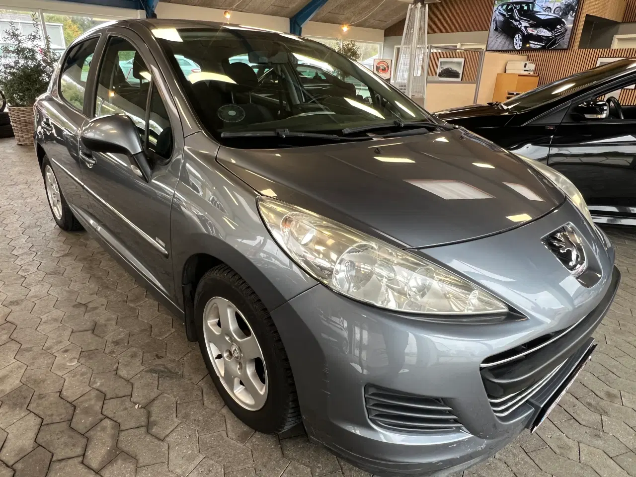 Billede 1 - Peugeot 207 1,6 HDi 90 Comfort+ 5d