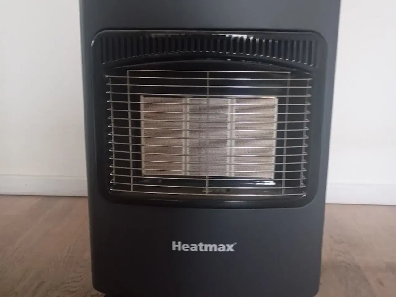 Billede 2 - Gaskamin til opvarme