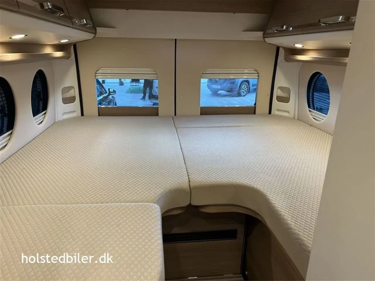 Billede 15 - 2024 - Carthago premium van 640 LE Luksus van med enkeltsenge og KUN km 10000 - som ny. Aut.