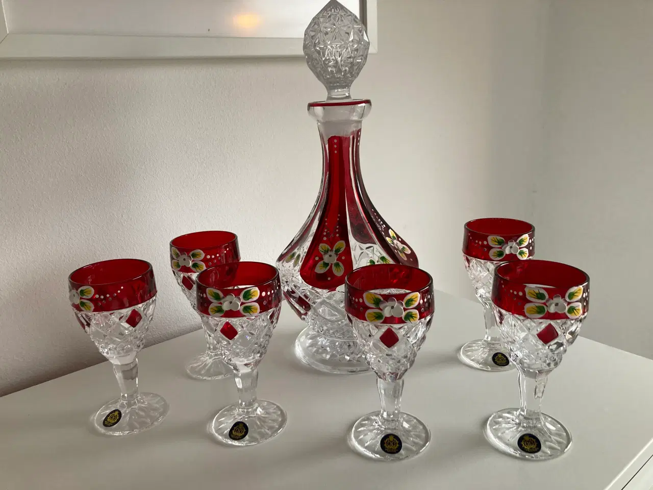 Billede 1 - Vinkaraffel og vinglas