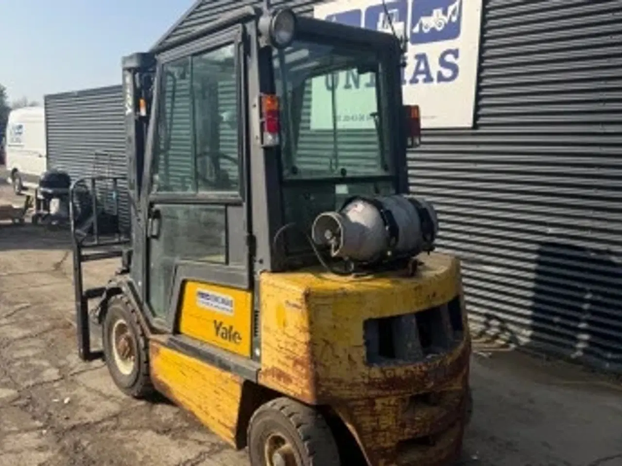 Billede 2 - Gaffeltruck med fuldfriløft