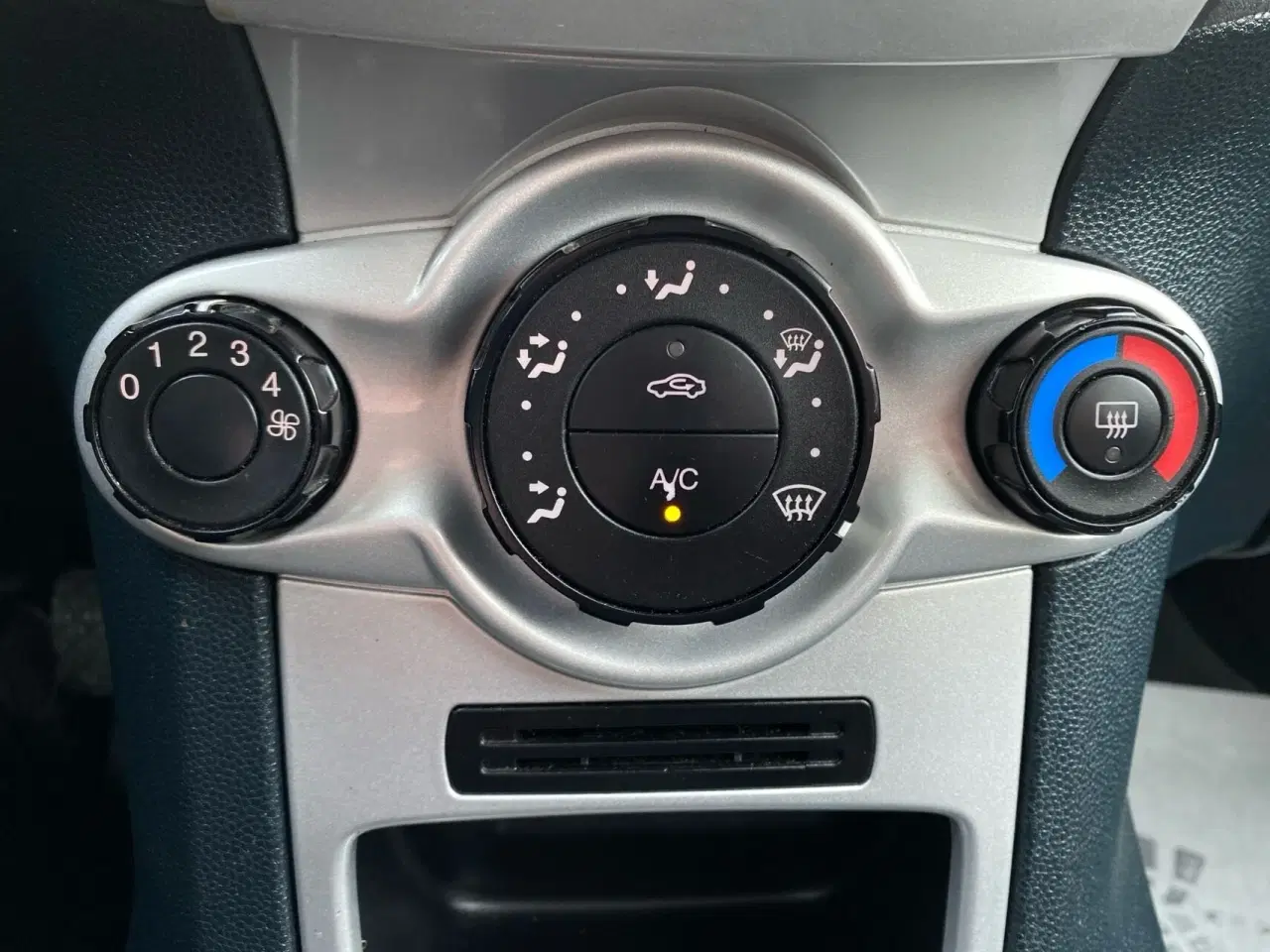 Billede 14 - Ford Fiesta 1,6 Titanium 120HK 5d