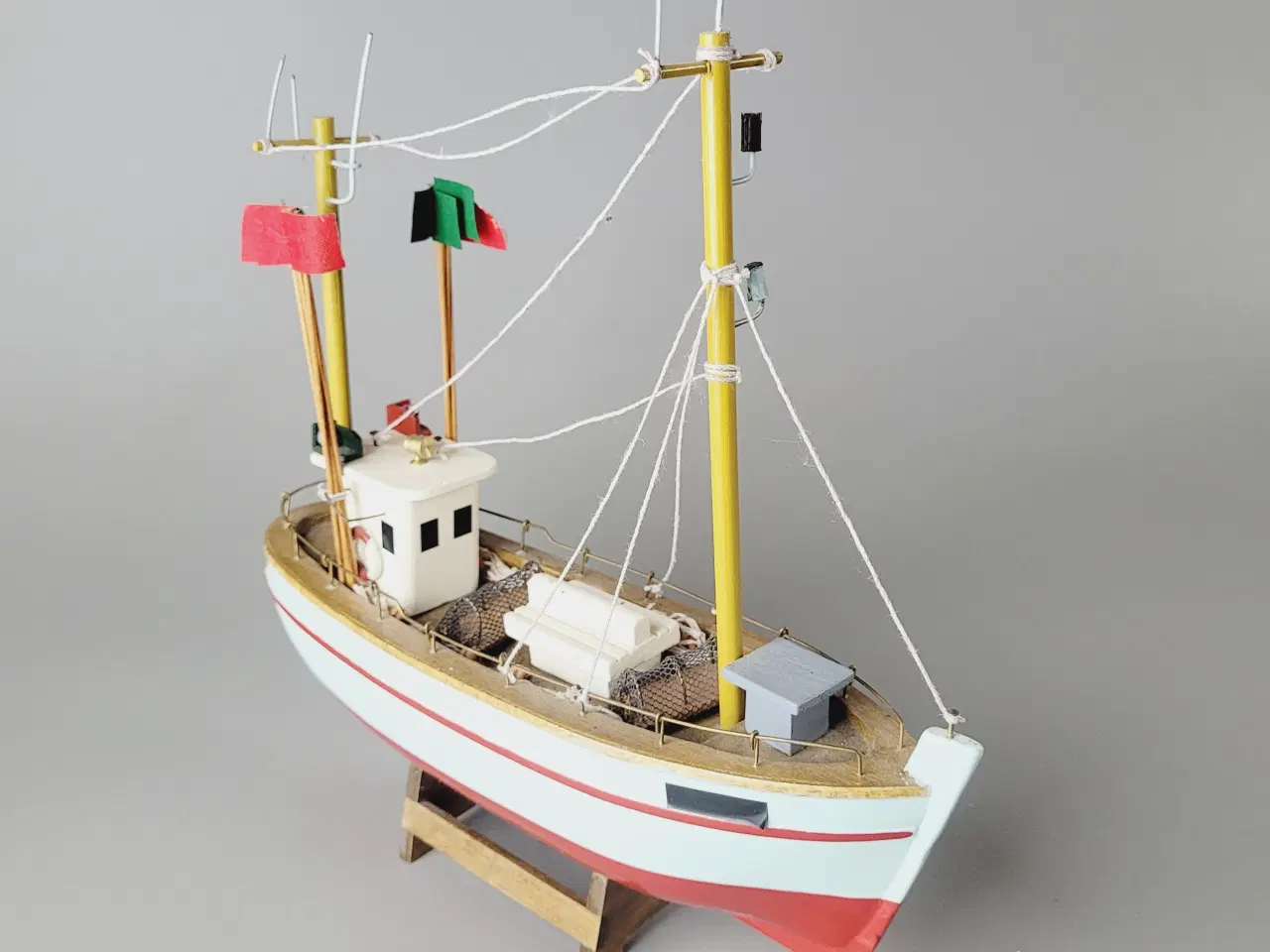 Billede 3 - ⭐️- Fin og detaljeret model af fiskekutter