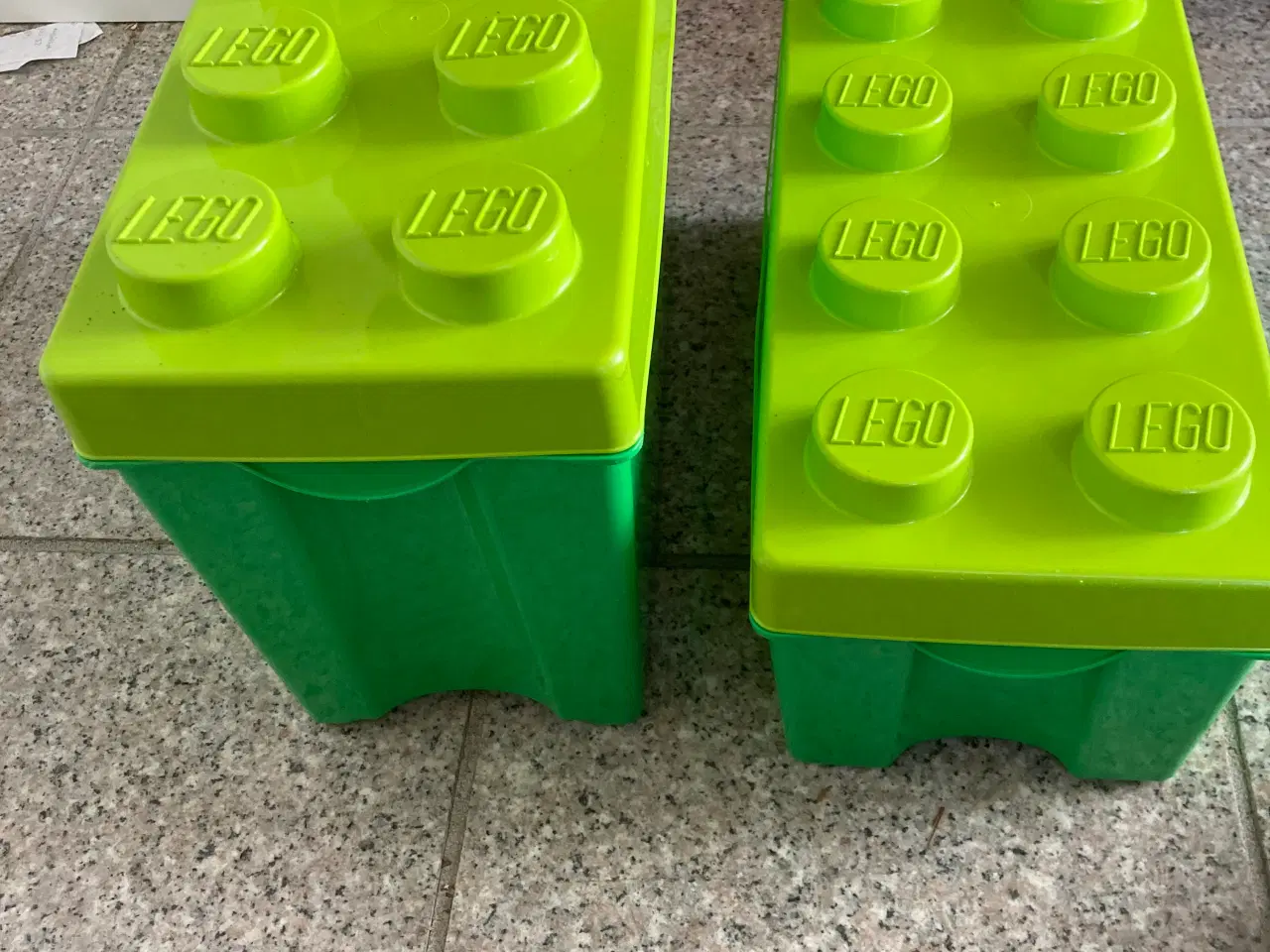Billede 2 - 2 LEGO kasser inkl. LEGO Duploklodser