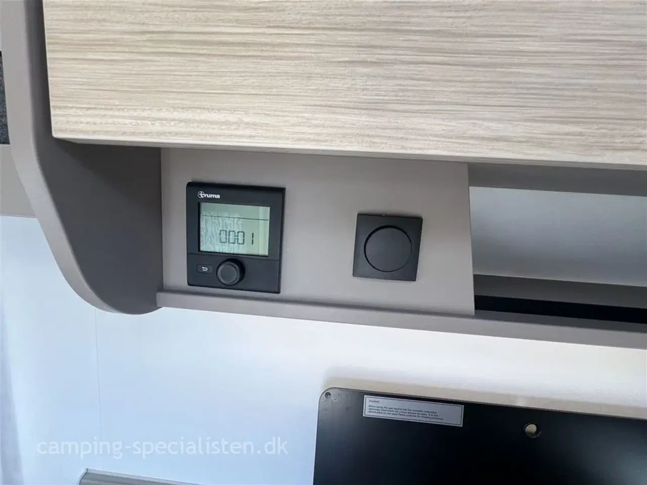 Billede 11 - 2026 - Fendt NEXT 380   2026 Fendt Next 380 - se den nu hos Camping-Specialisten i Silkeborg