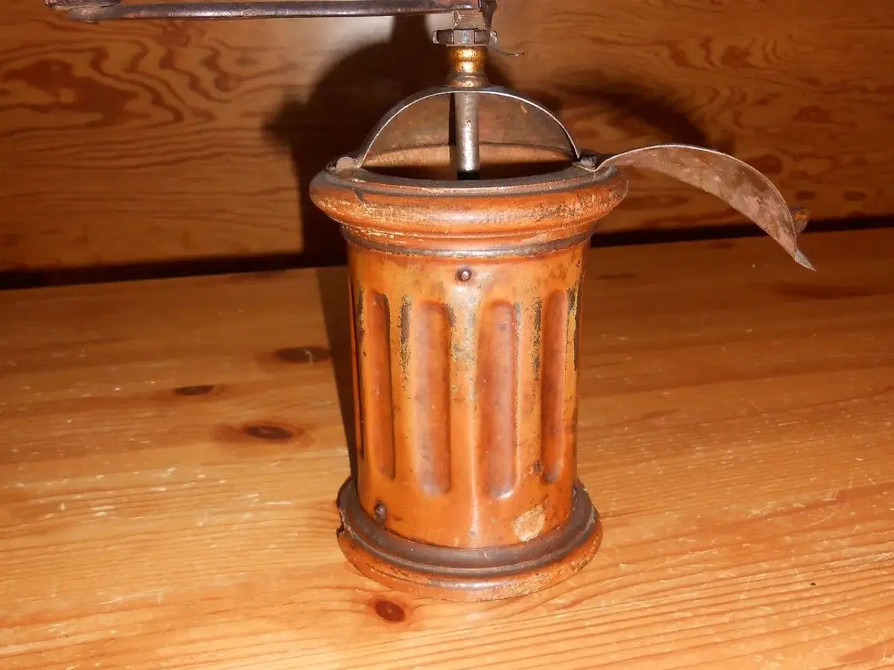 Billede 1 - Antik Kaffemølle 