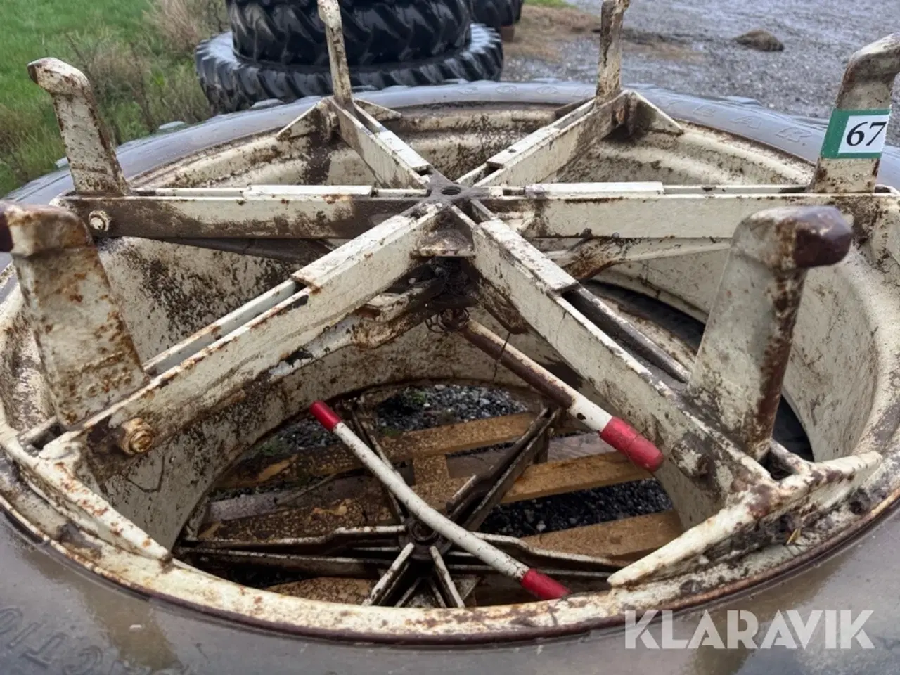 Billede 9 - Landbrugsdæk Good Year Traction sure grip 2 styk