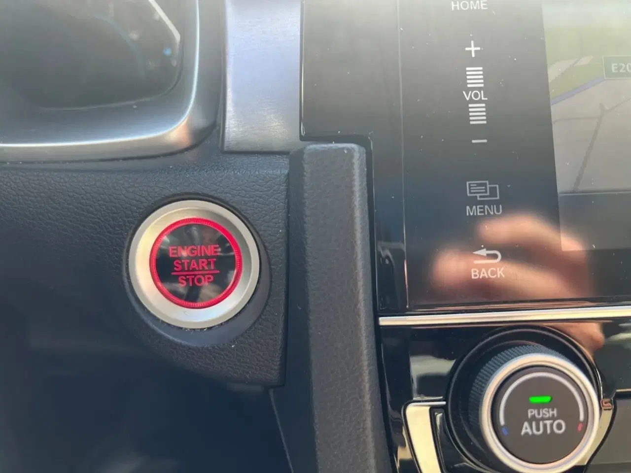 Billede 10 - Honda Civic 1,5 VTEC Turbo Executive CVT