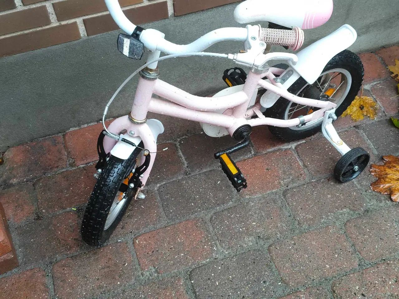 Billede 1 - Børne cykel 