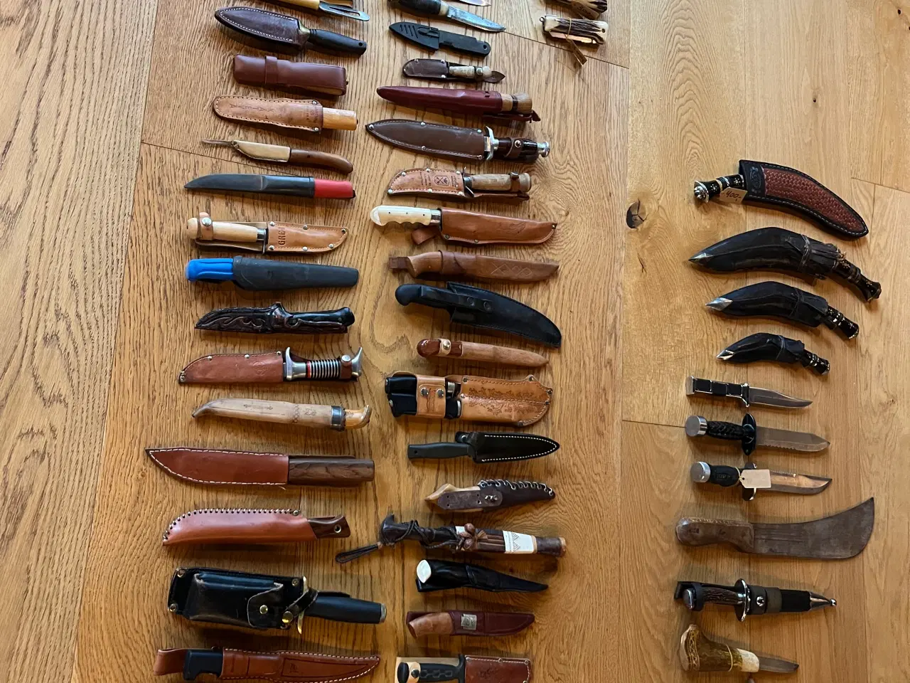 Billede 7 - Stor knivsamling