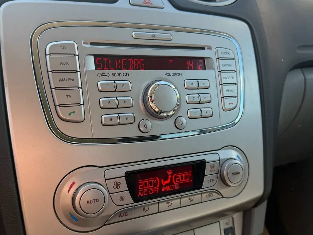 Billede 9 - Ford Focus 1,6 Ambiente stc. aut.