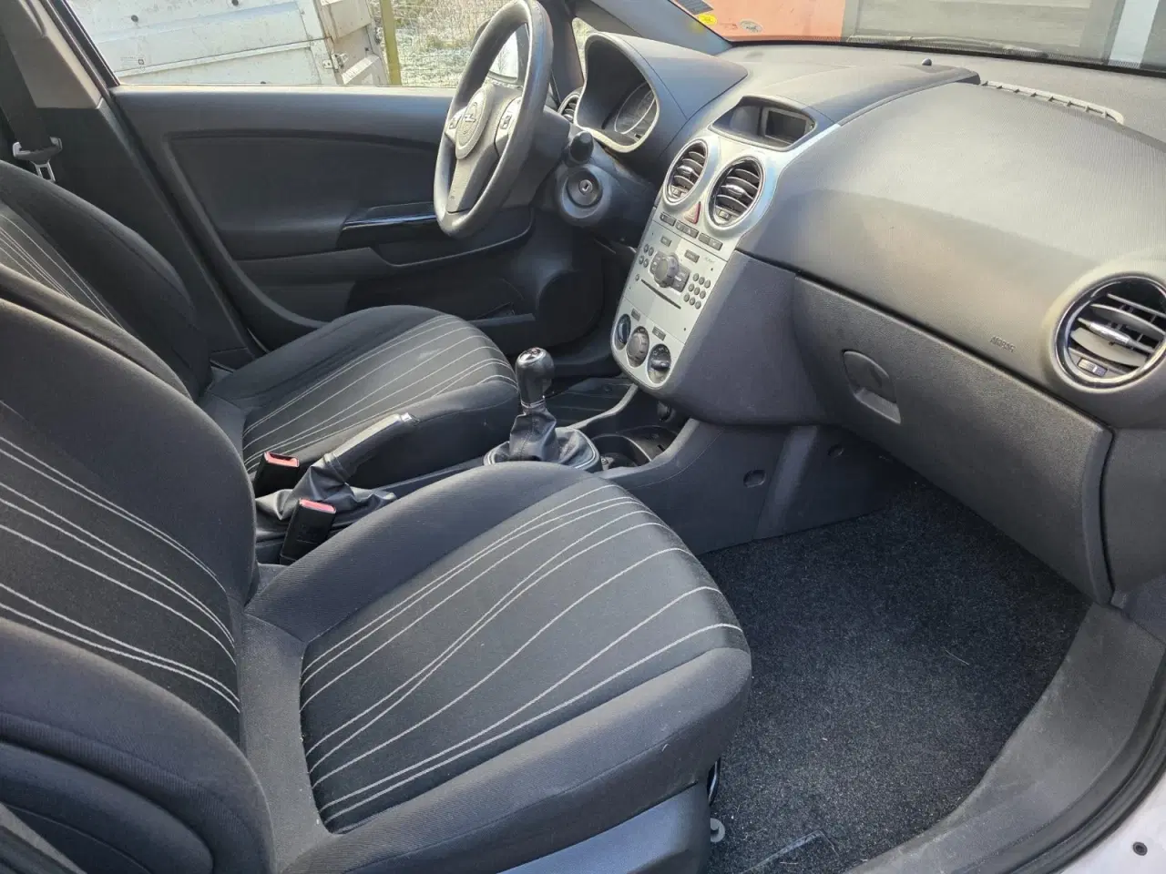 Billede 8 - Opel Corsa 1,0 12V Enjoy