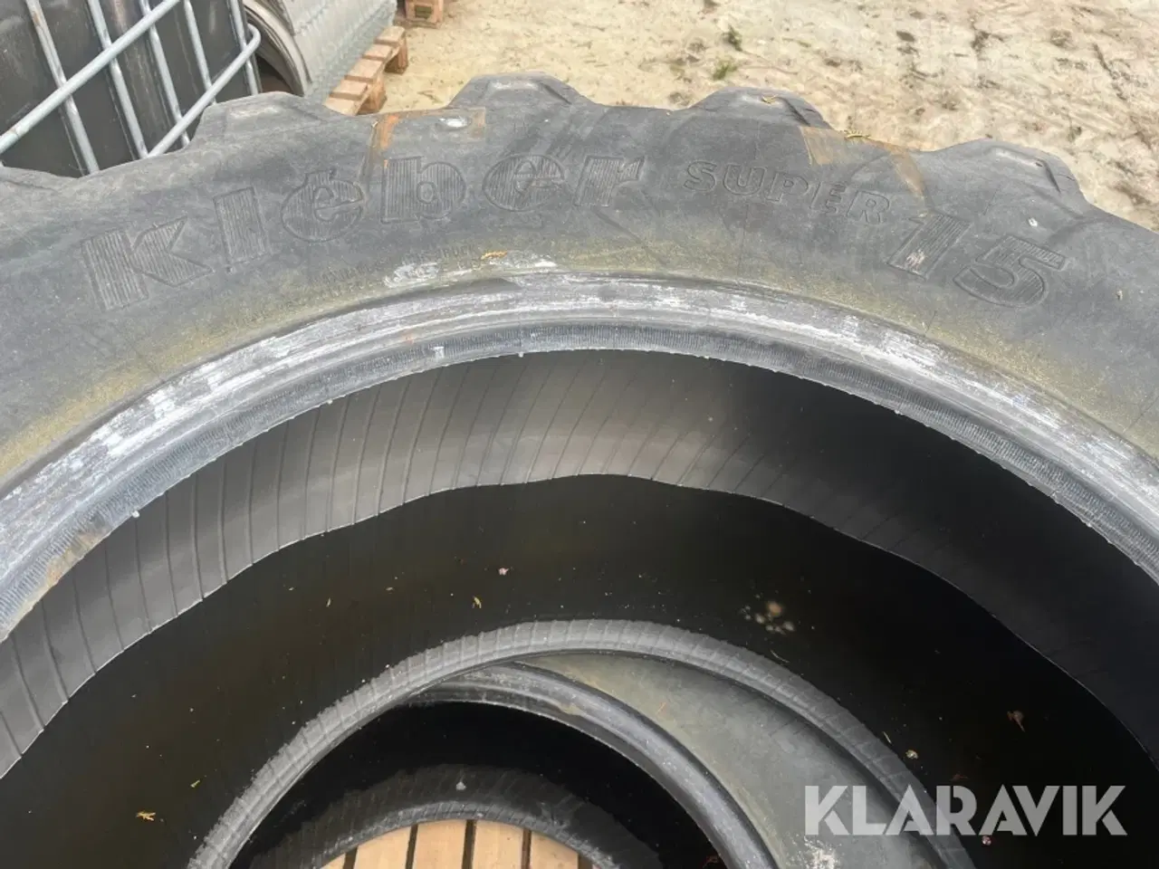 Billede 4 - Traktordæk Good year/Kleber 1 sæt - 4styk