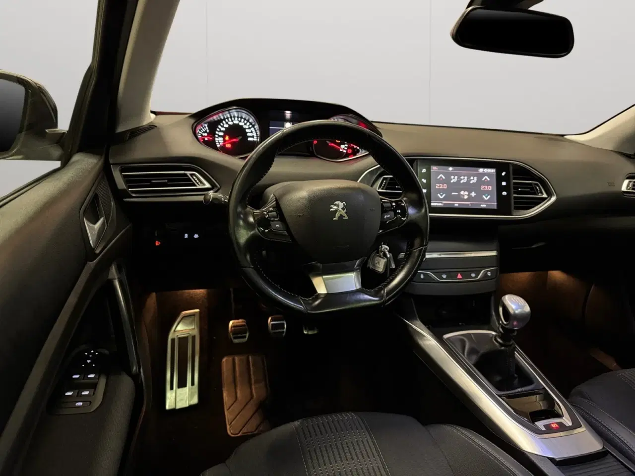 Billede 5 - Peugeot 308 1,5 BlueHDi 130 Allure+ Sky SW