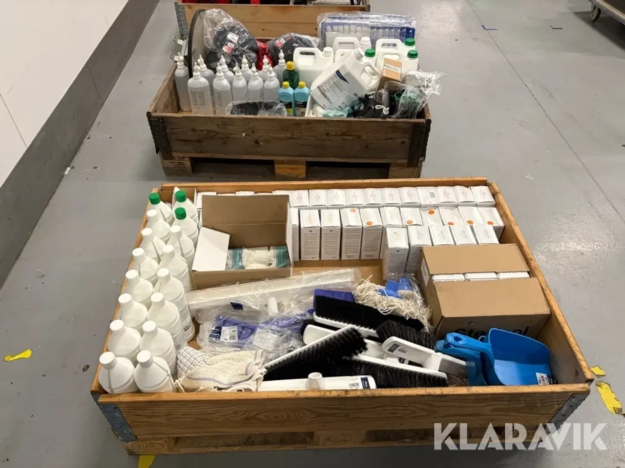 Billede 5 - Samlet lot med tilbehør til industri 2 paller