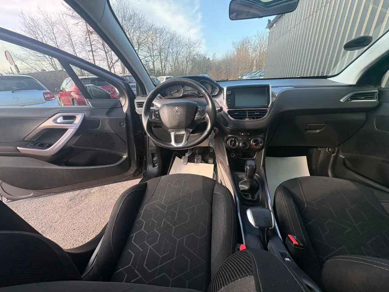 Billede 9 - Peugeot 2008 1,2 VTi 82 Allure Sky