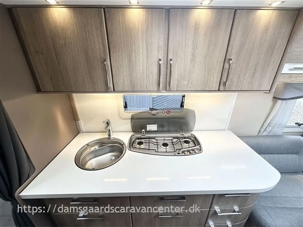 Billede 14 - 2019 - Kabe Classic 520 XL KS   Fransk seng-Alde-Gulvvarme-Mover-El markise