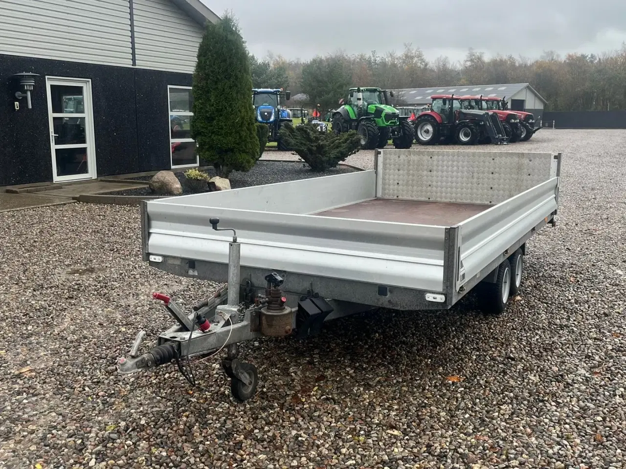 Billede 3 - Selandia Maskintrailer med vip og rampe med hydraulisk tip