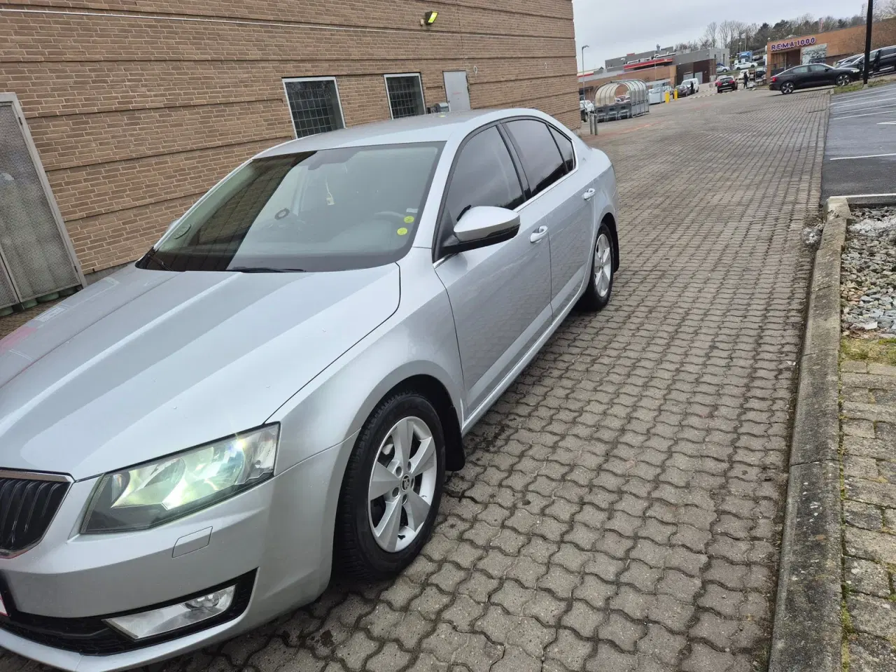 Billede 1 - Skoda Octavia 2,0 TDi 150 Elegance