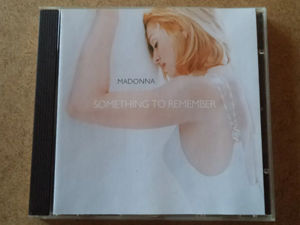 Billede 1 - Madonna ** Something To Remember 