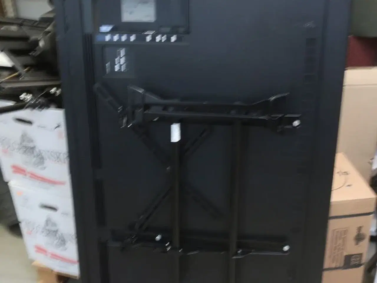 Billede 2 - 65" LED-TV, SAMSUNG QM65R