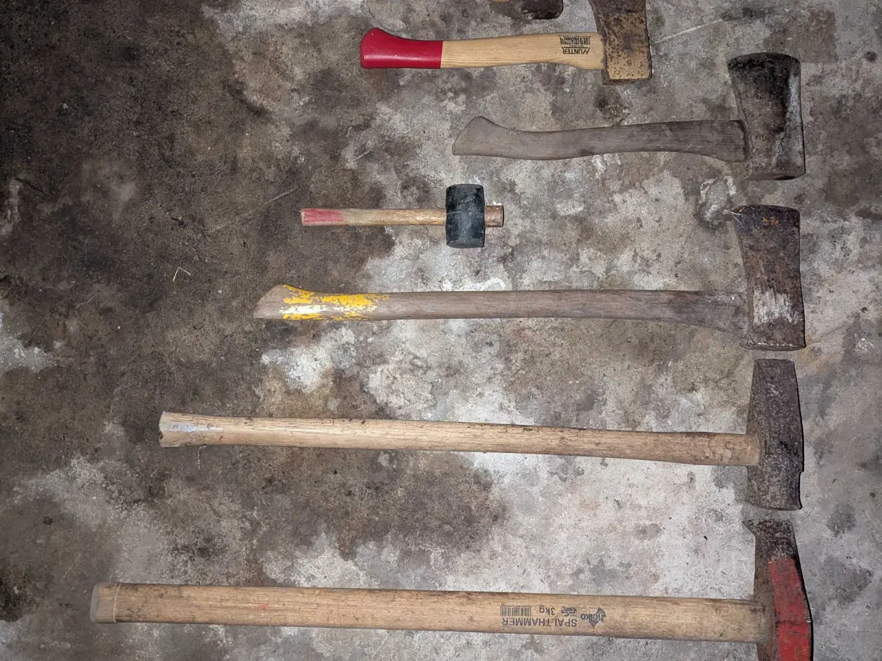 Billede 2 - Økse i forskellige størrelser 