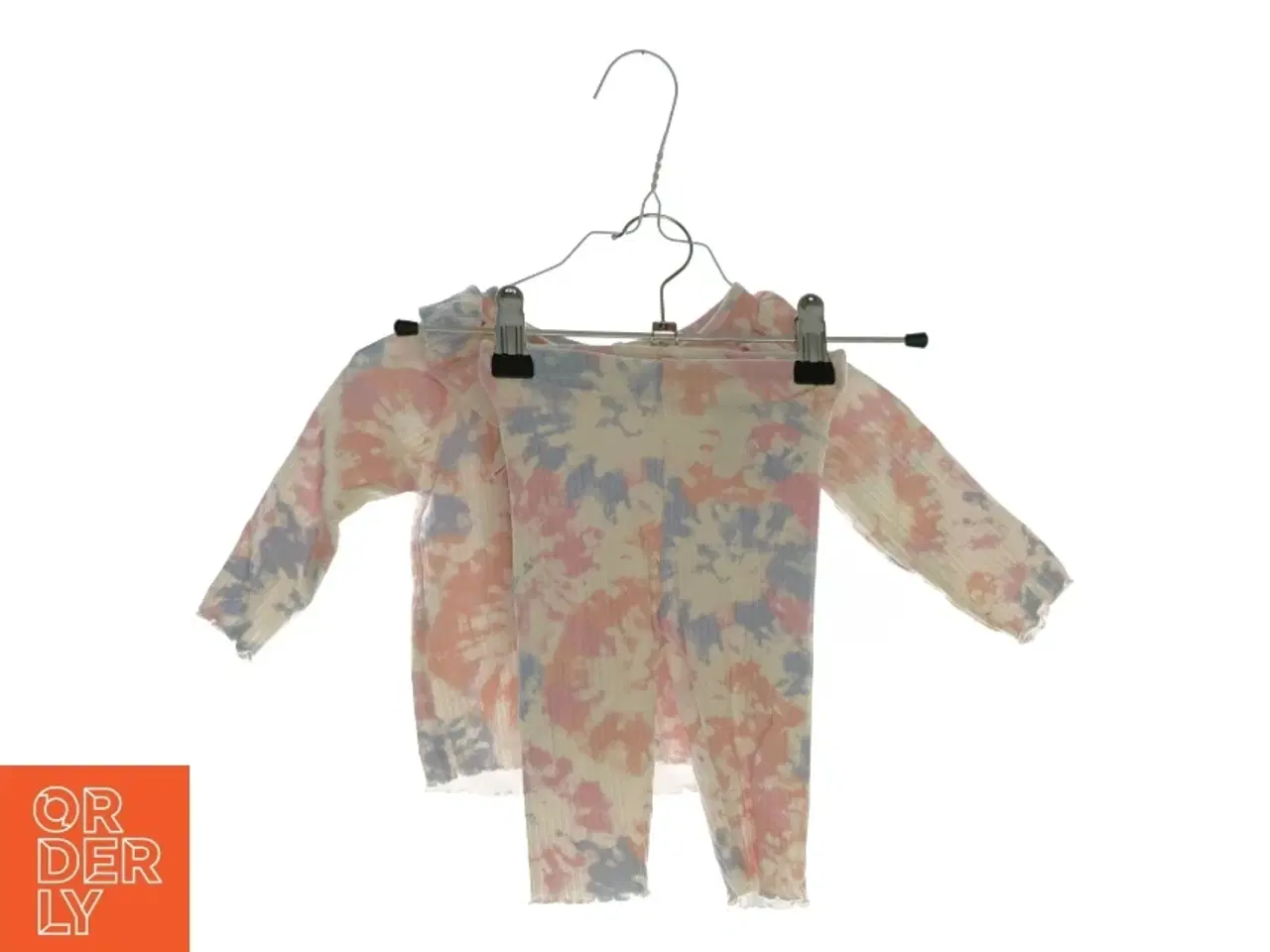 Billede 2 - Sæt fra H&M (str. 68)