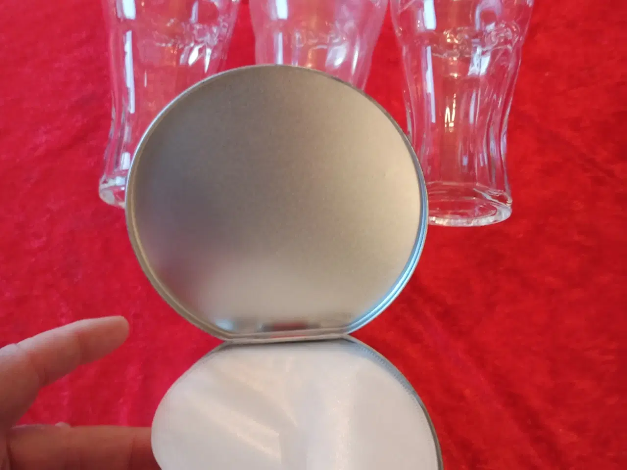 Billede 2 - 6 stk Coca cola glas + Coca cola cd dåse itui