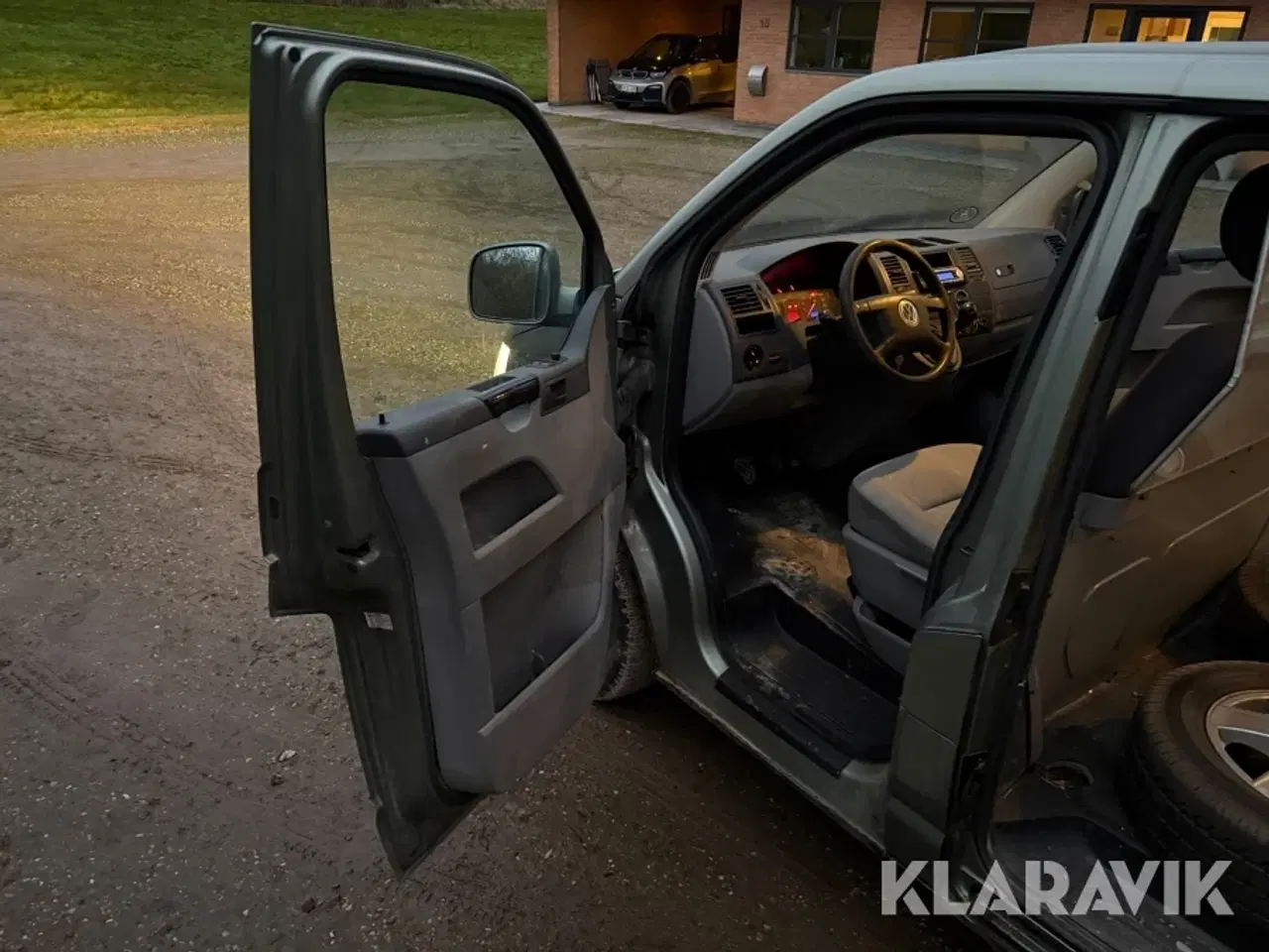 Billede 12 - Varebil Volkswagen Transporter Kombi 2,5 Tdi 4motion