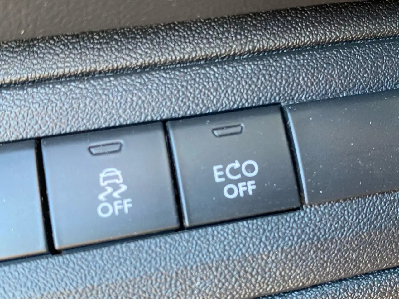 Billede 16 - Peugeot 208 1,6 BlueHDi Envy 100HK 5d