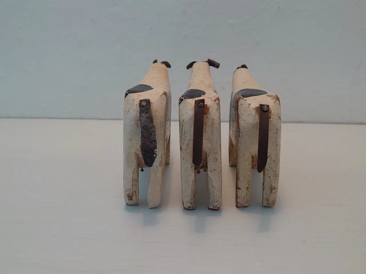 Billede 4 - Fængselslegetøj: Køer fra 1930´erne. Længde 9,5cm