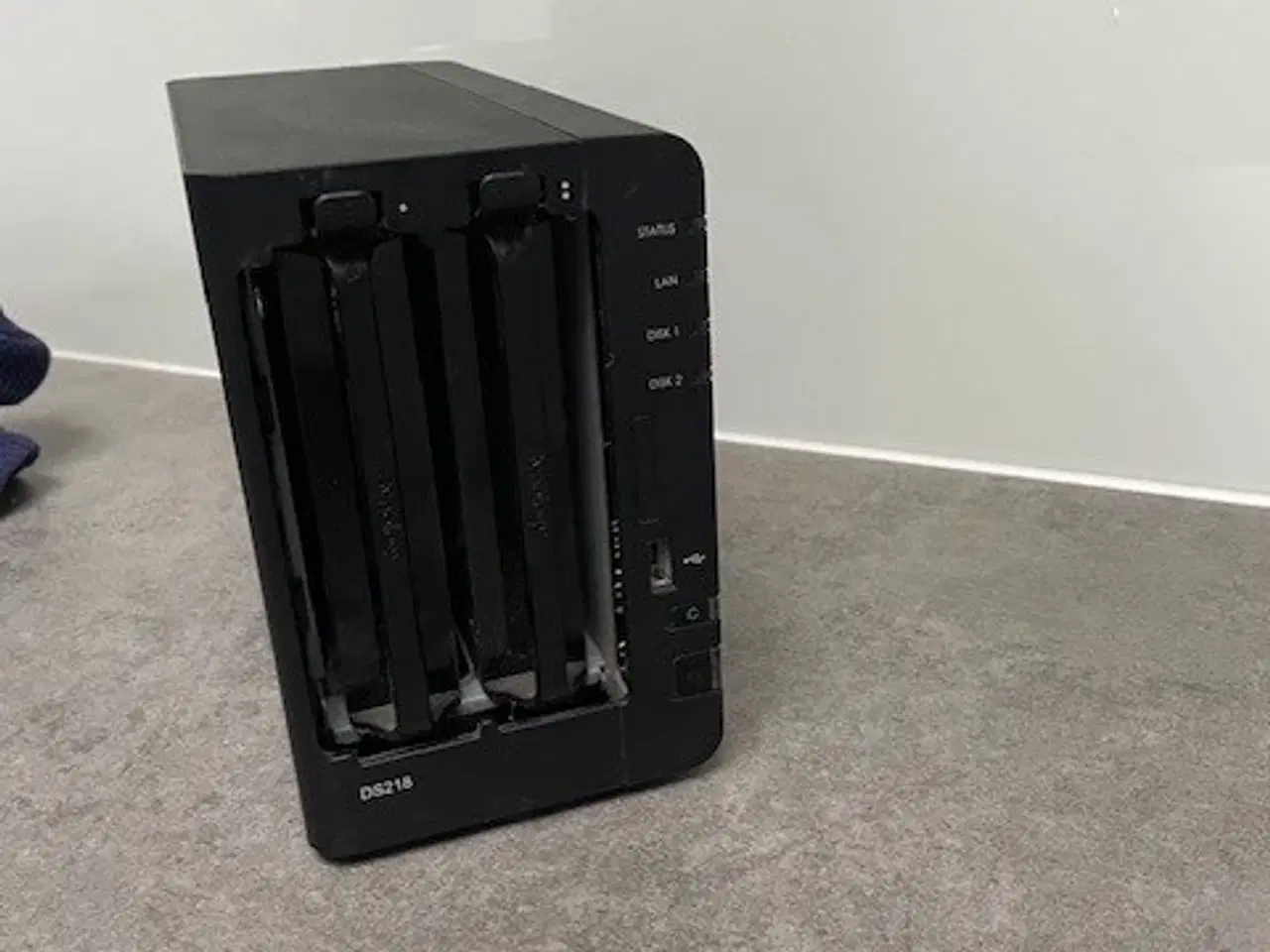 Billede 1 - Synology NAS server - 2 harddiske