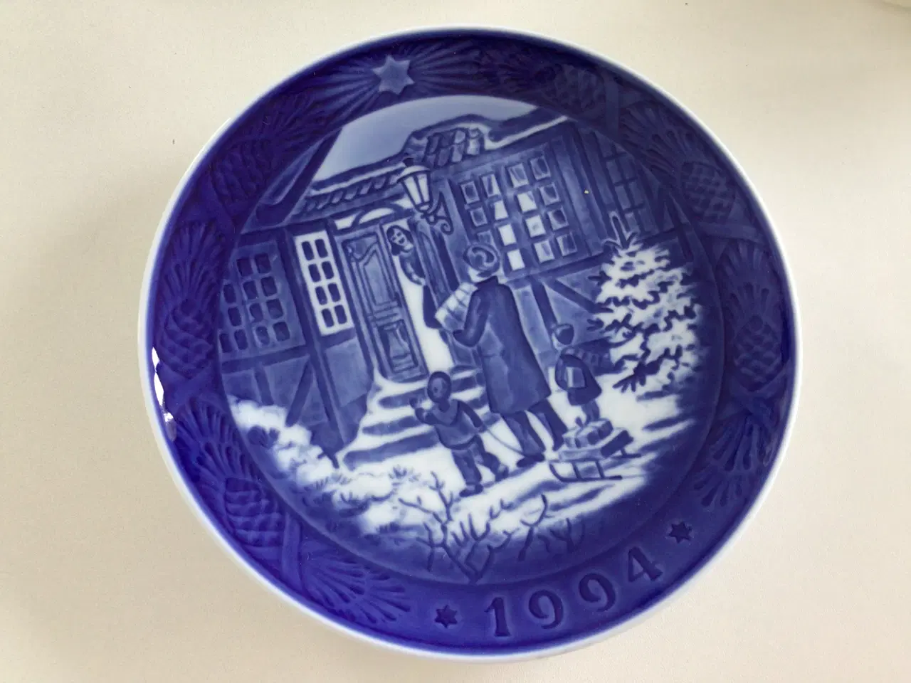 Billede 5 - Royal Copenhagen juleplatter