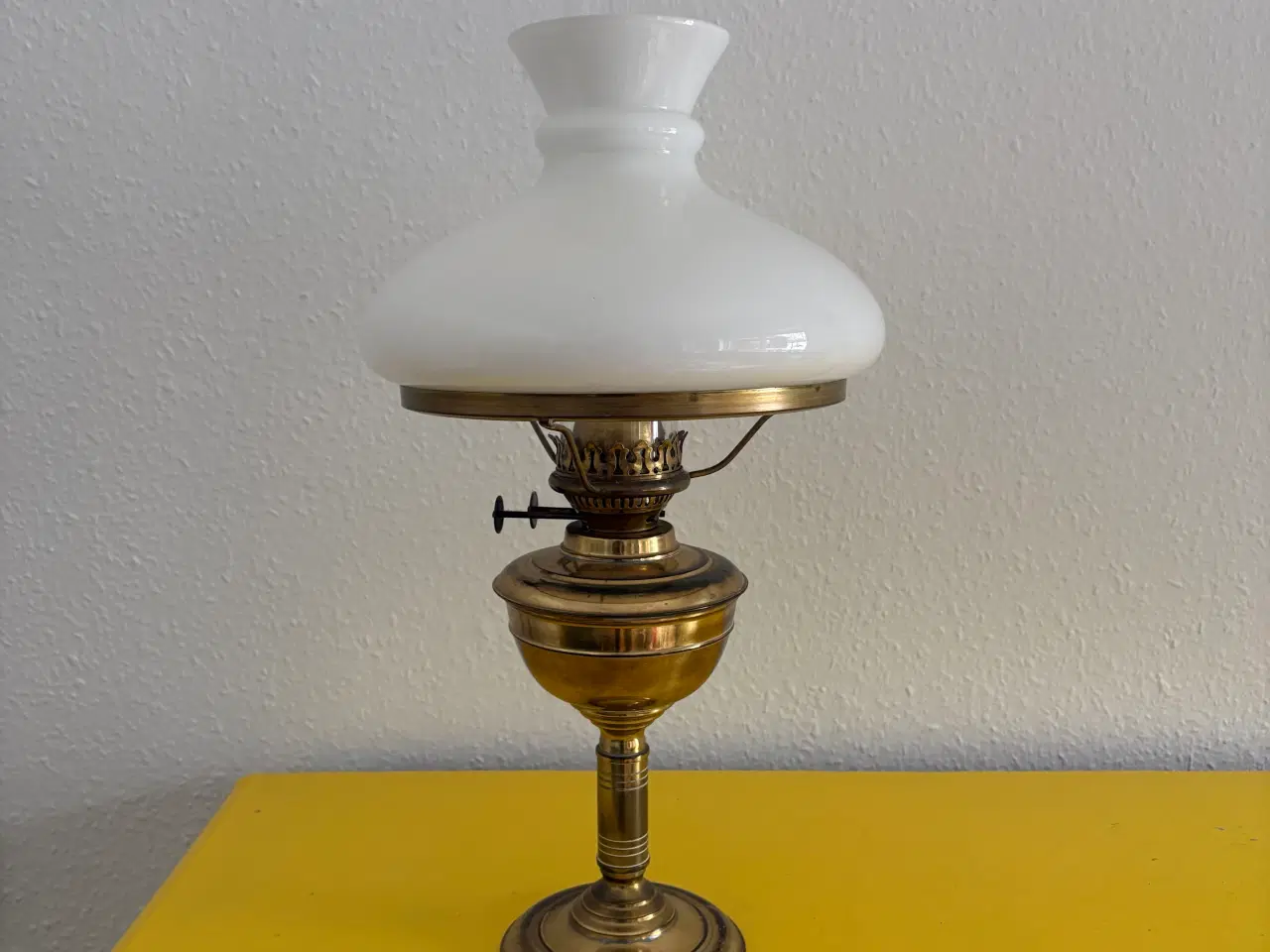 Billede 1 - Messing petroleumslampe