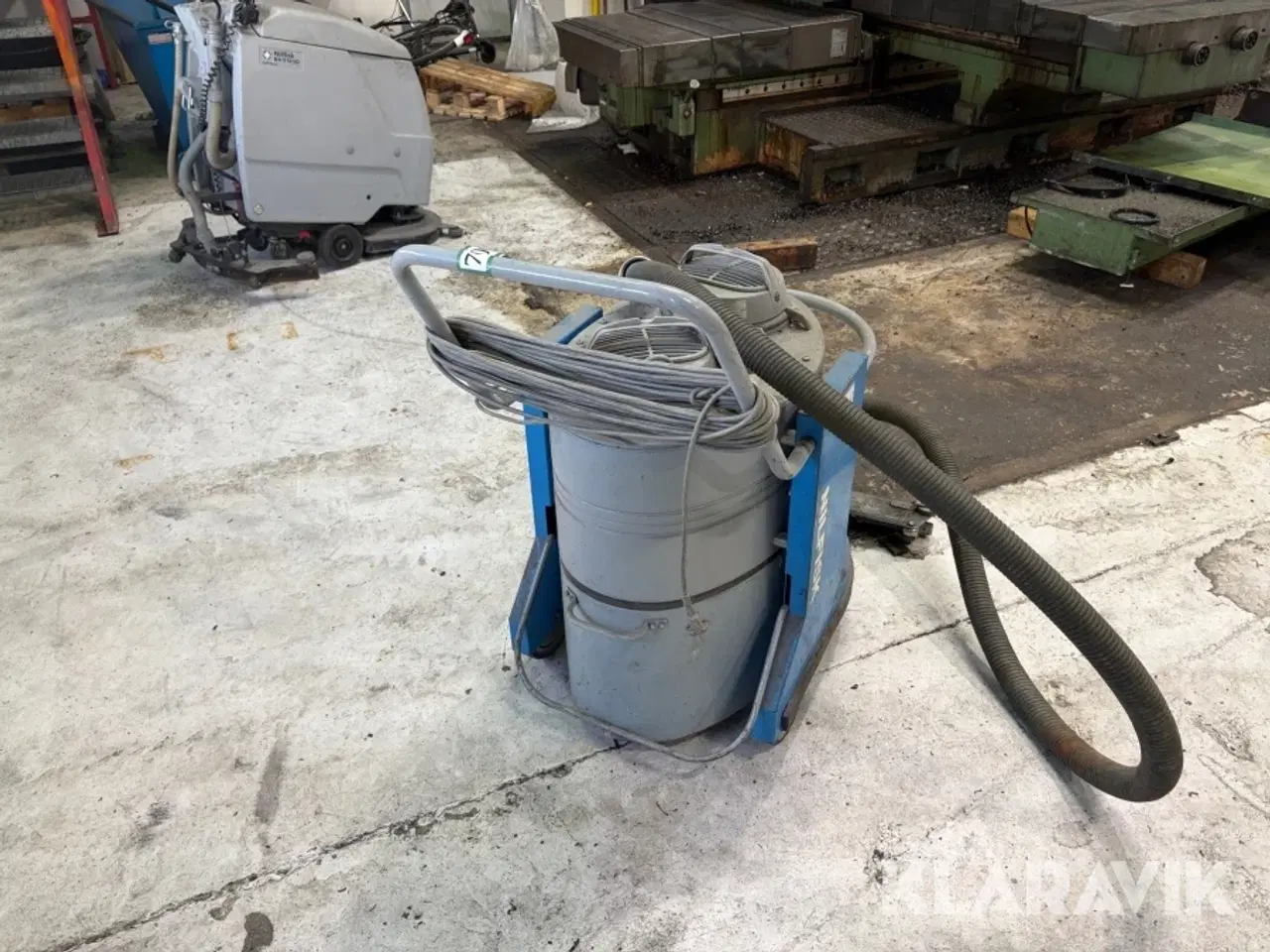 Billede 1 - Gulvstøvsuger Nilfisk GM625