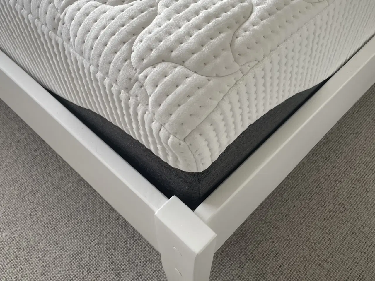 Billede 6 - Wellpur madras plus seng. 