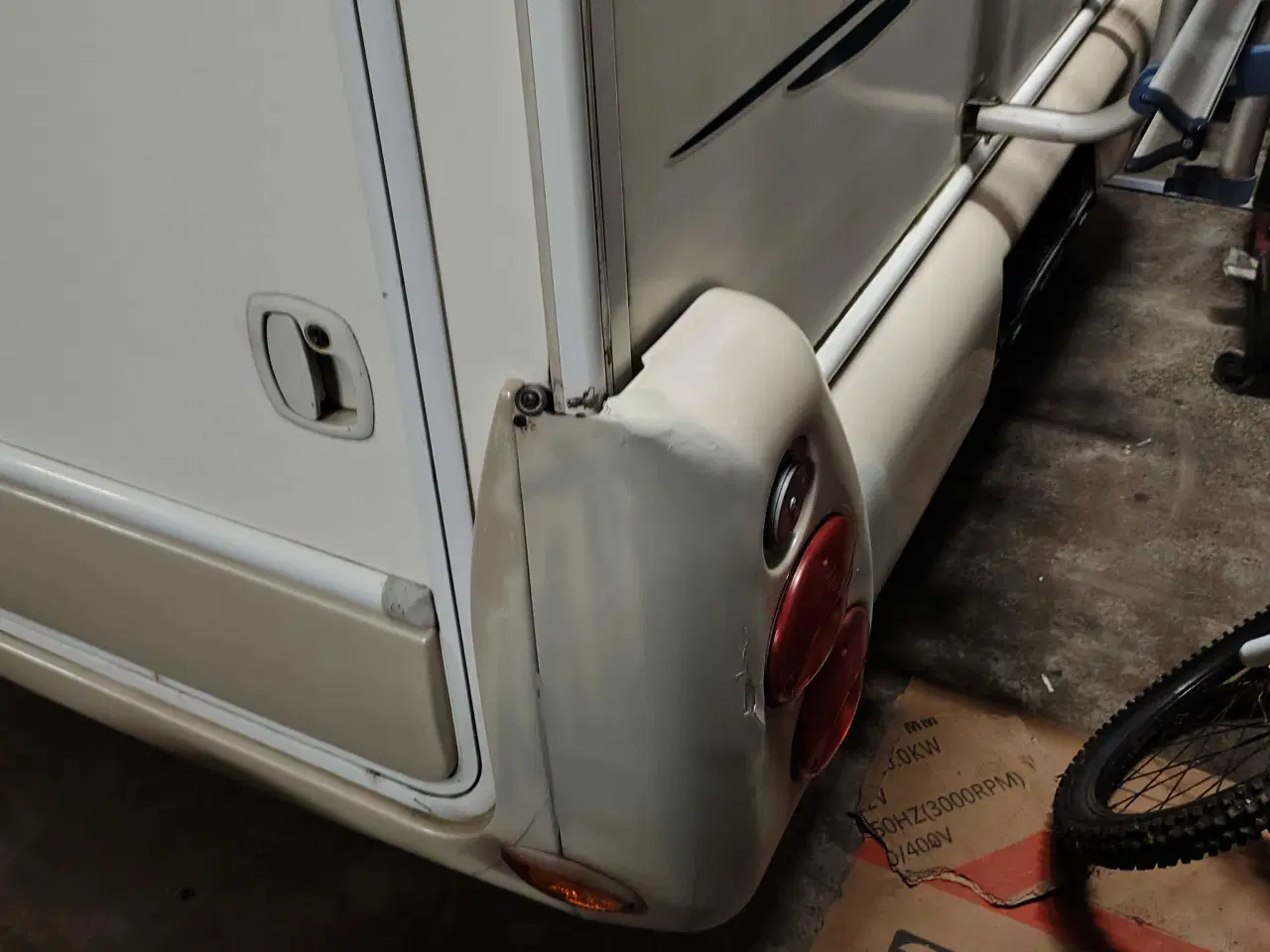 Billede 17 - Autocamper med køje, til den store familie.