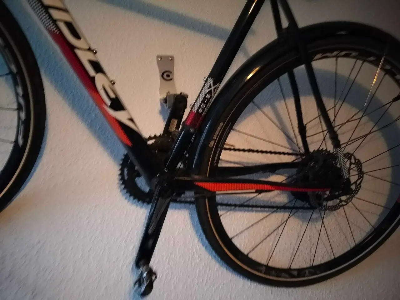 Billede 10 - Rytter cykler 