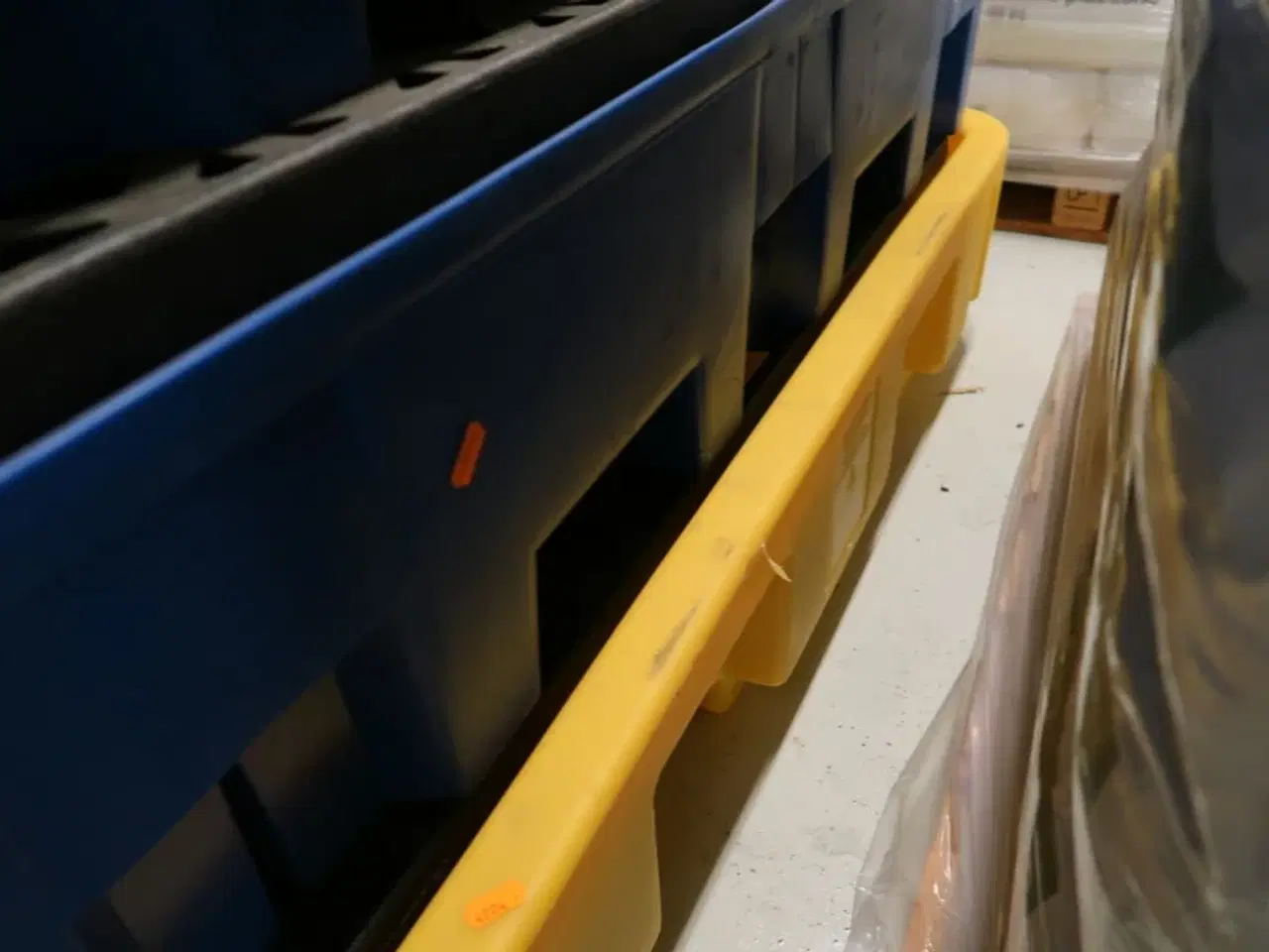 Billede 3 - Spildekar