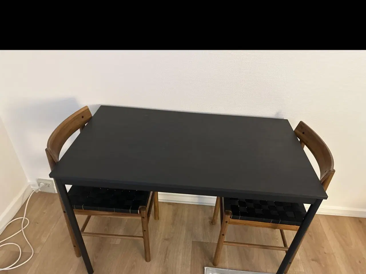 Billede 1 - Flotte bord og stoler 