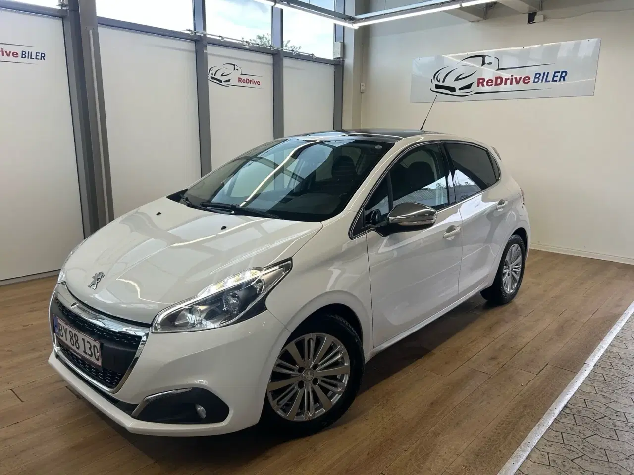 Billede 2 - Peugeot 208 1,6 BlueHDi Selection Sky 100HK 5d