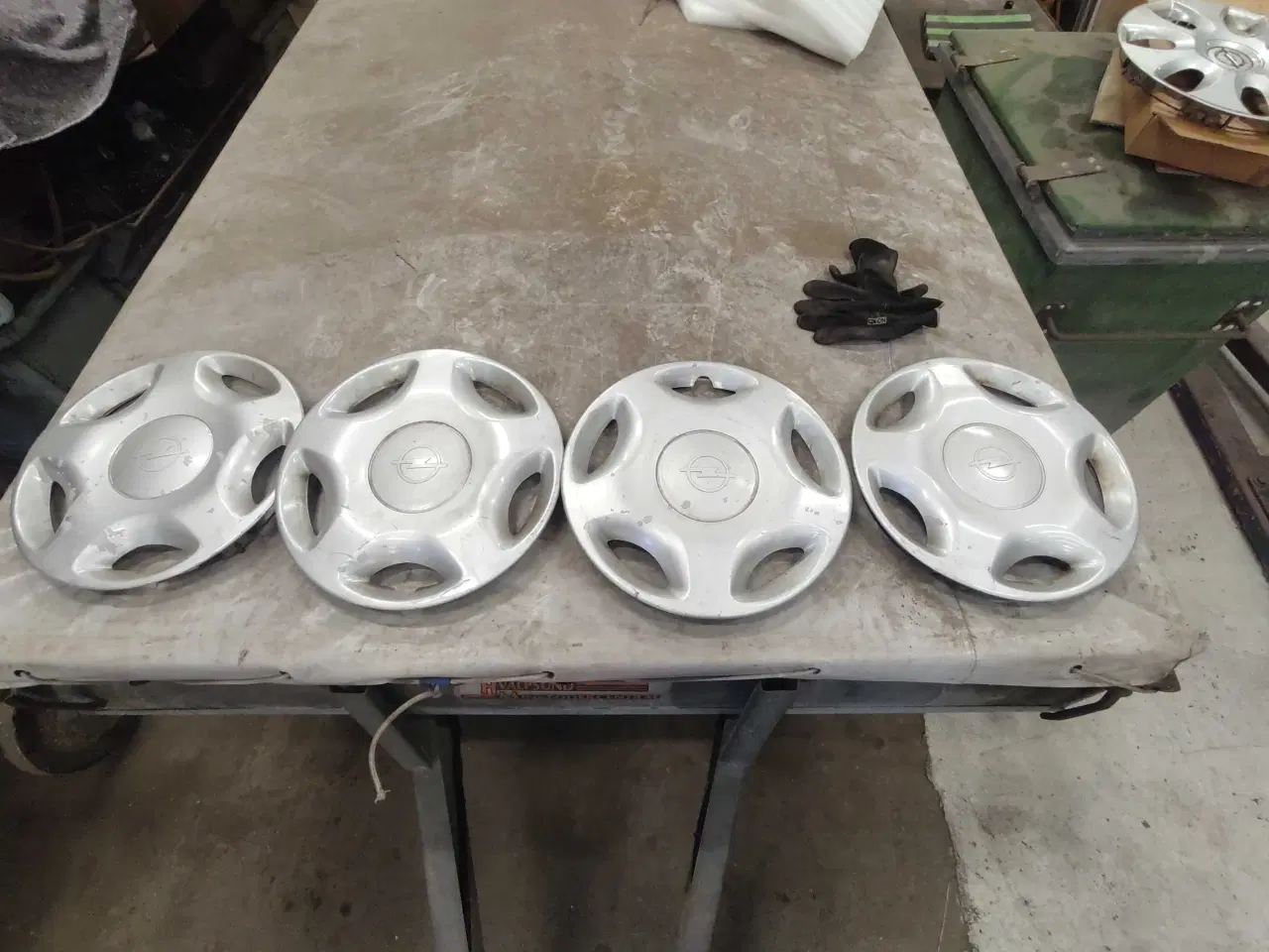 Billede 3 - Opel Corsa D hjulkapsel