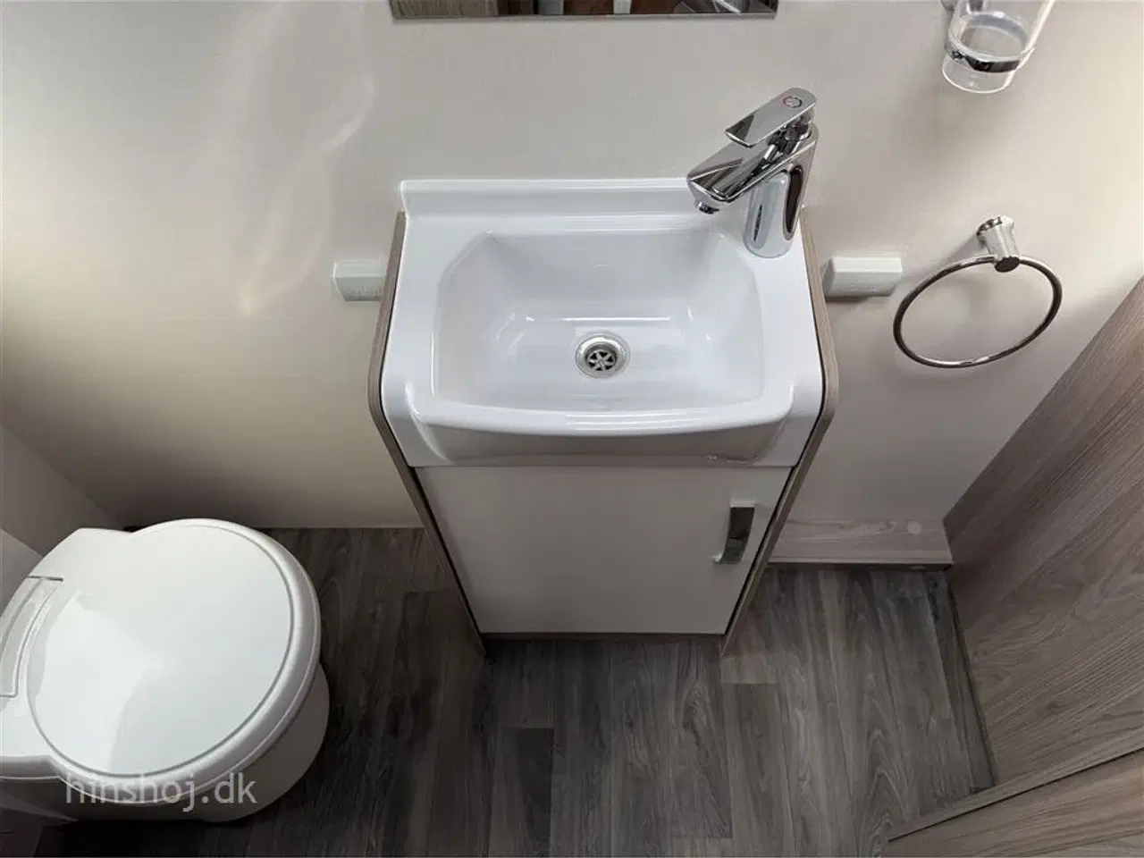 Billede 16 - 2023 - Sprite Mondial 490 SE Næsten helt ny rejsevogn med enkelsenge fra Hinshøj Caravan A/S