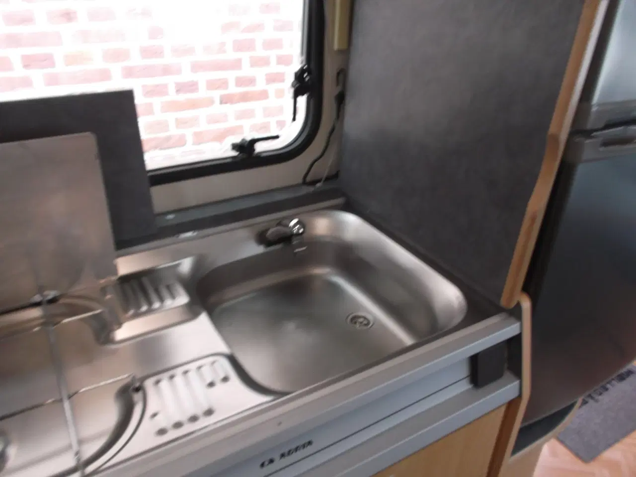 Billede 16 - Adria 502 LS med enkelsenge